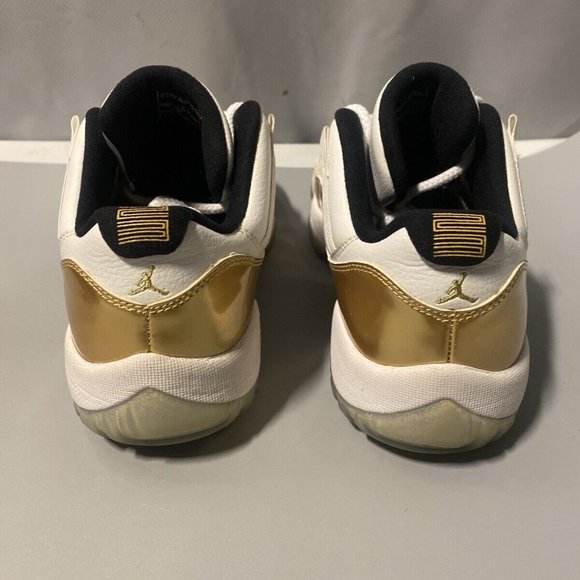 Size 8.5 - Jordan 11 Retro Low Closing Ceremony 528895-103 Damage Box Pre-Owned - Picture 4 of 13